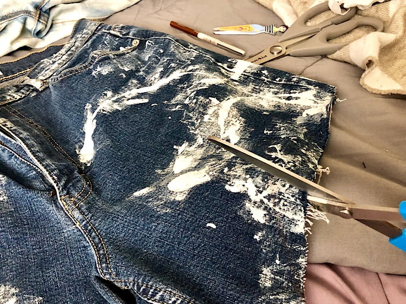 DIY Jean Shorts | How to Simply Customize Your Denim • itsTerreana.com
